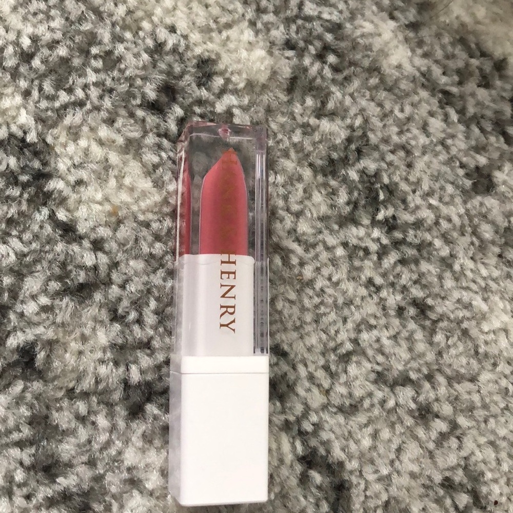 NWT Hank & Henry lipstick in petal pusher